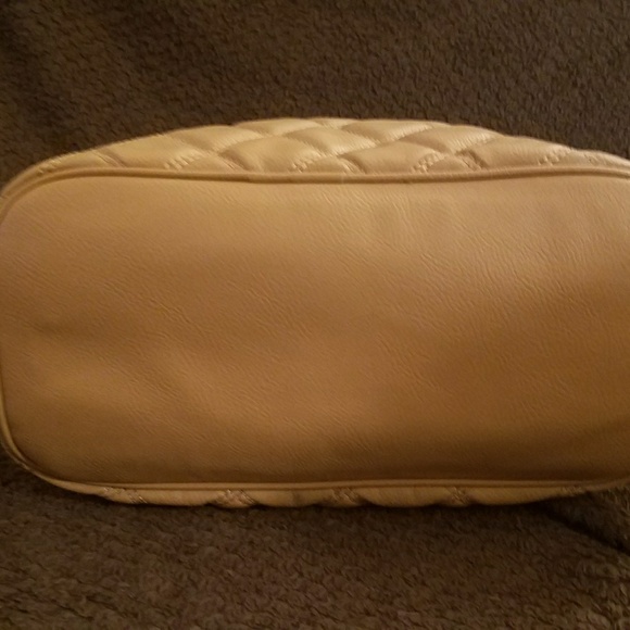 Bebe Handbag/New No Tags - Picture 4 of 6